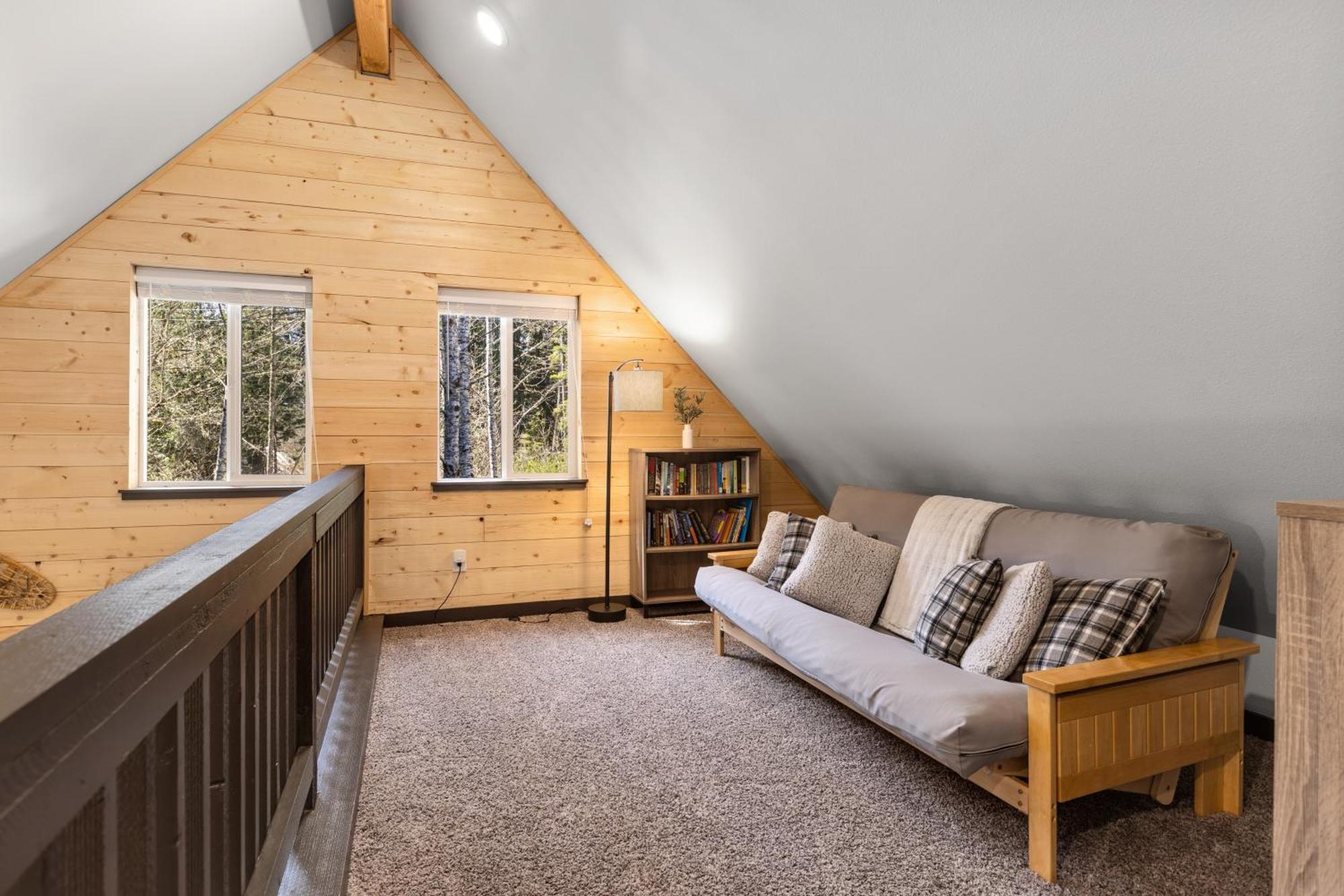 Hikers Haven With Hot Tub - Near Mt Rainier! Villa Ashford Bagian luar foto